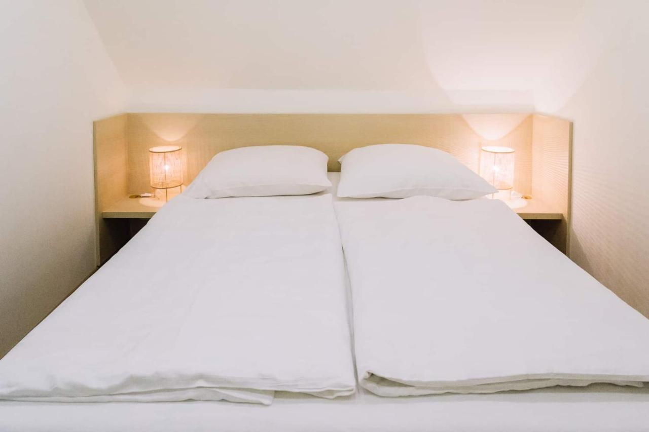 Diofa Apartman Keszthely Ngoại thất bức ảnh