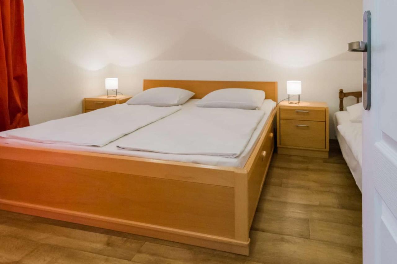Diofa Apartman Keszthely Ngoại thất bức ảnh